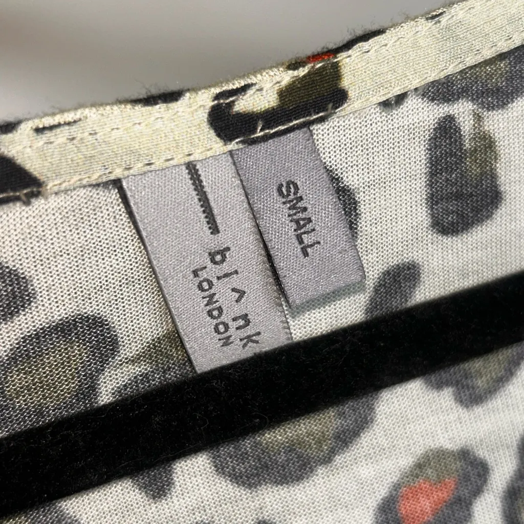 Bl^nk London Women’s Tropical Print Women's Top Sz Small Black - Image 4