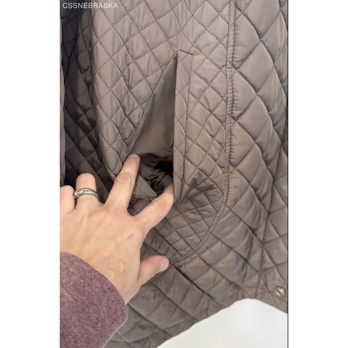 Calvin Klein Brown Women's Black Quilted Puffer Jacket Coat - Looks like L/XL - Image 3