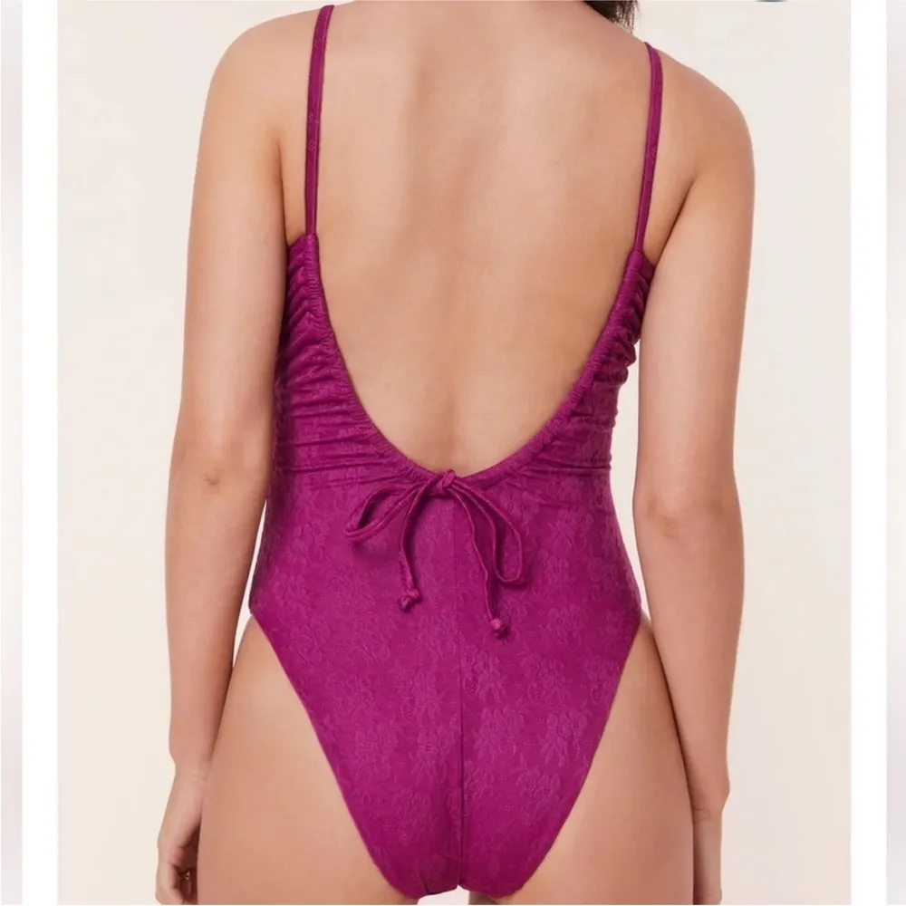 Andie The Liku Aura Textured One Piece Swimsuit Size Medium NEW - Image 2