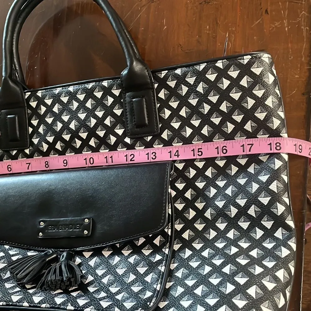 Vera Bradley Black & White Geometric Tote Bag - Image 9