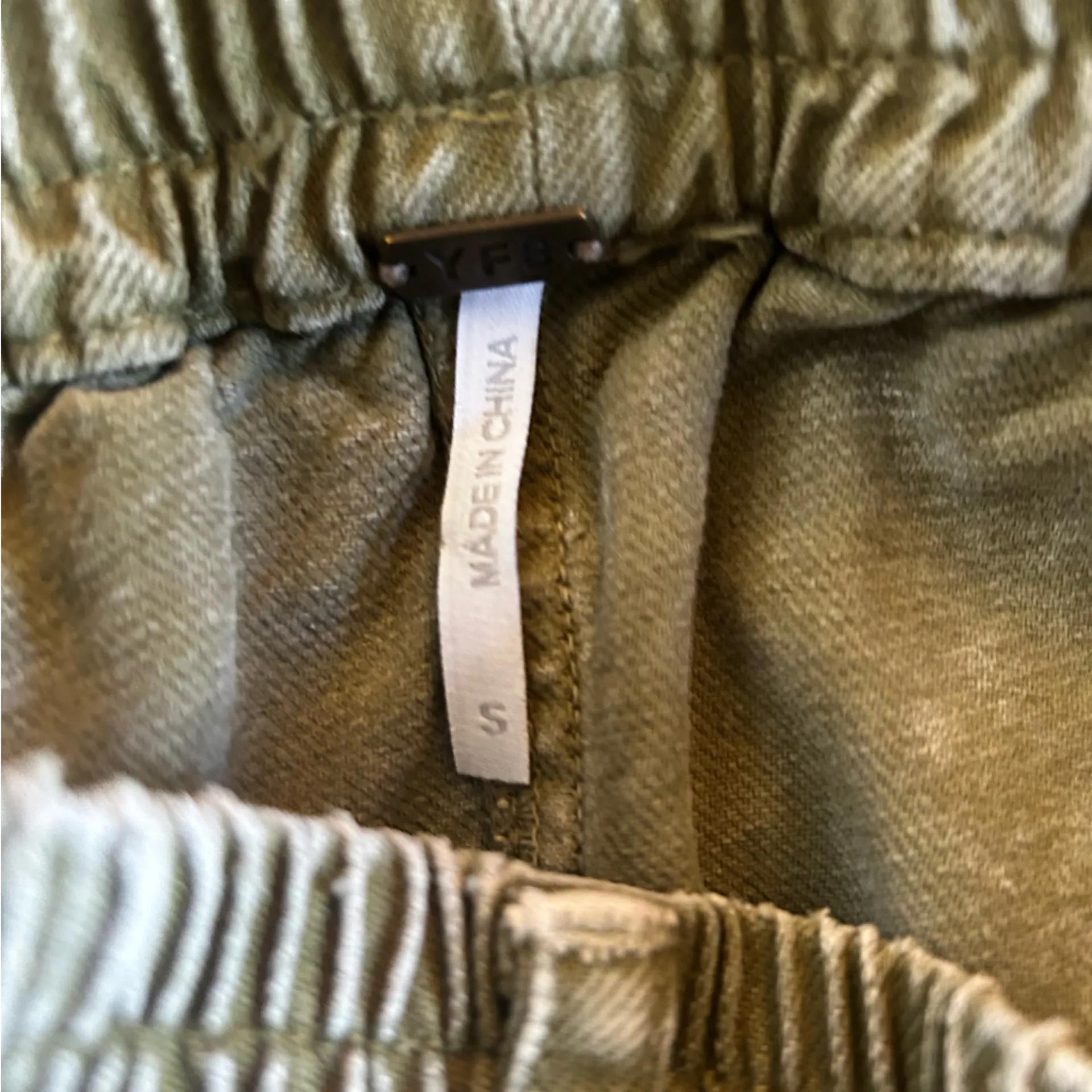 Young Fabulous and Broke YFB Olive Green Washed Out Mini Skirt Size Small - Image 5