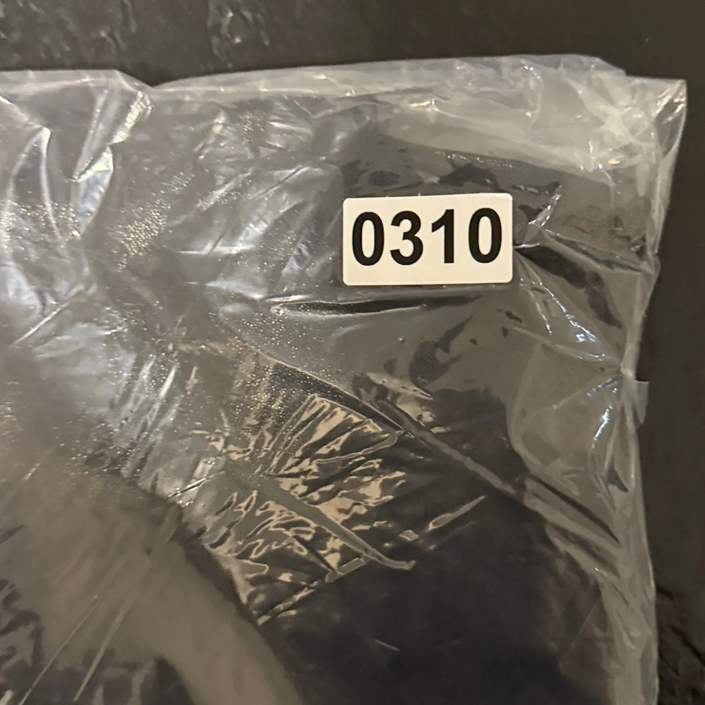 Lululemon Align Super-High-Rise Pant 25" *Shine
Radiate Foil Print Black‎ - Image 6