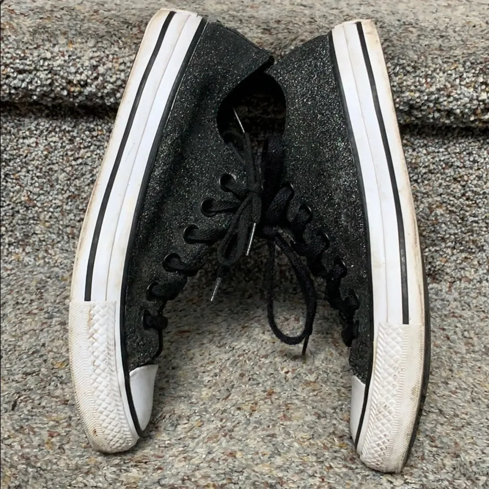 Converse Black Sparkle Lace Up Sneakers size 7 - Image 2