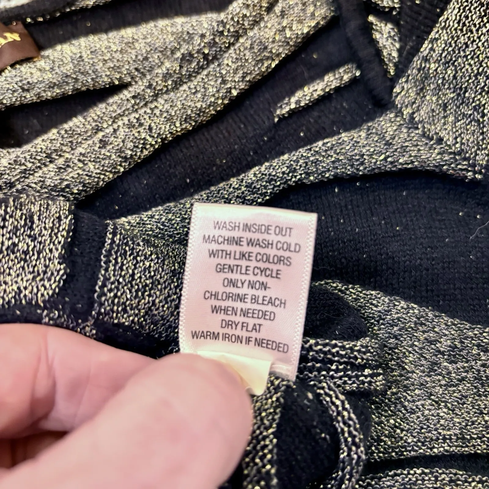 Dana Buchman Metallic Zebra Stripe Top Size Large Ruched Gold Silver Sparkle - Image 9