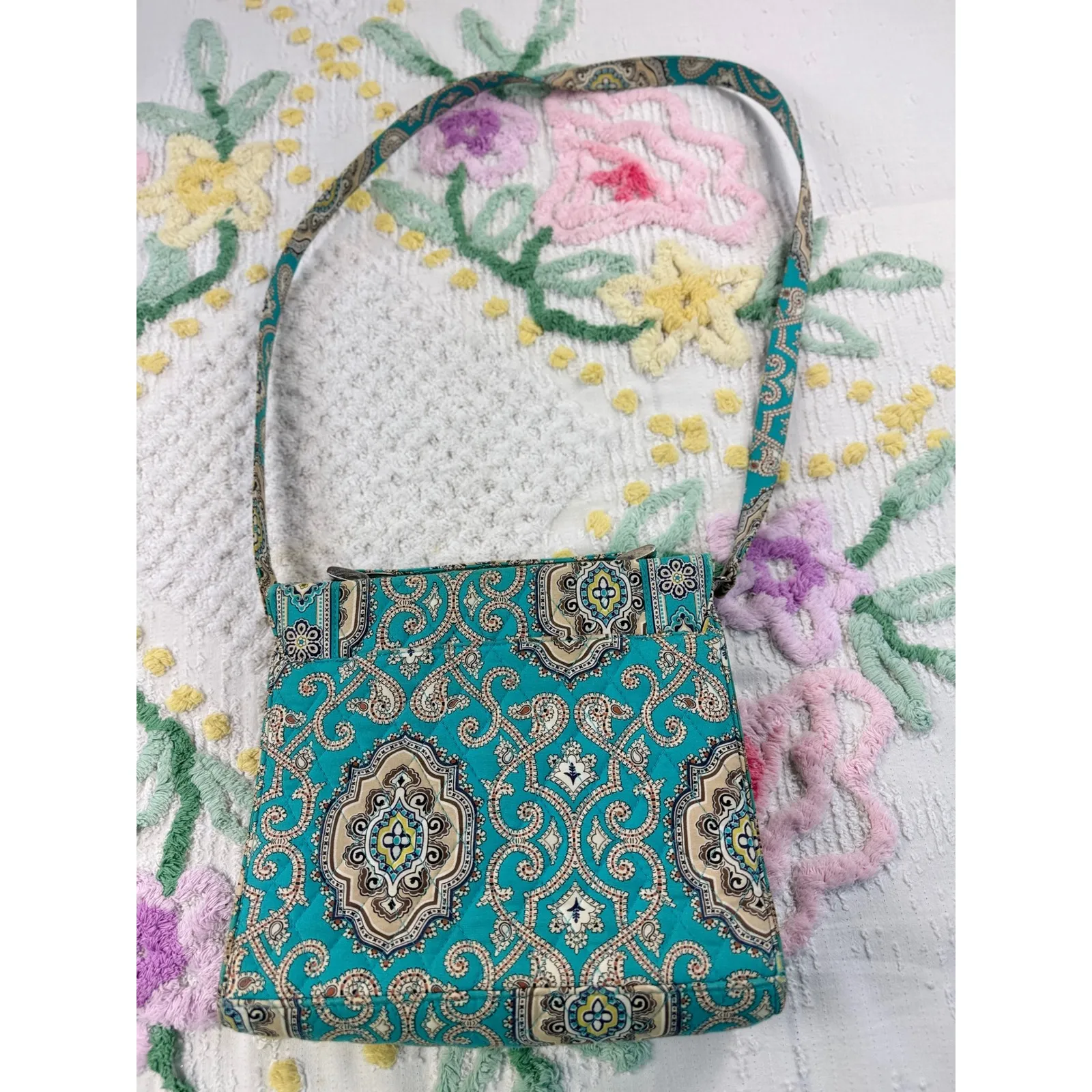 Vera Bradley Shoulder Bag Teal Paisley Pattern Flap Top Closure - Image 7