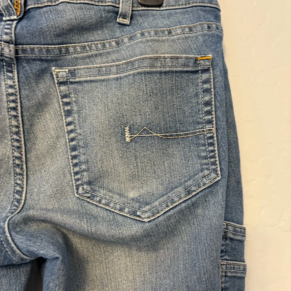 Ariat Rebar mid rise medium wash boot cut jeans size 31 S - Image 14