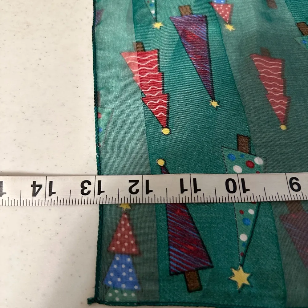 SMALL CHRISTMAS TREE SCARF - Image 4