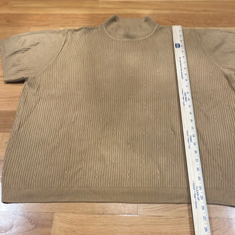 C.S.T.studio women’s short sleeve mock neck sweater size 3X. Tan - Image 3