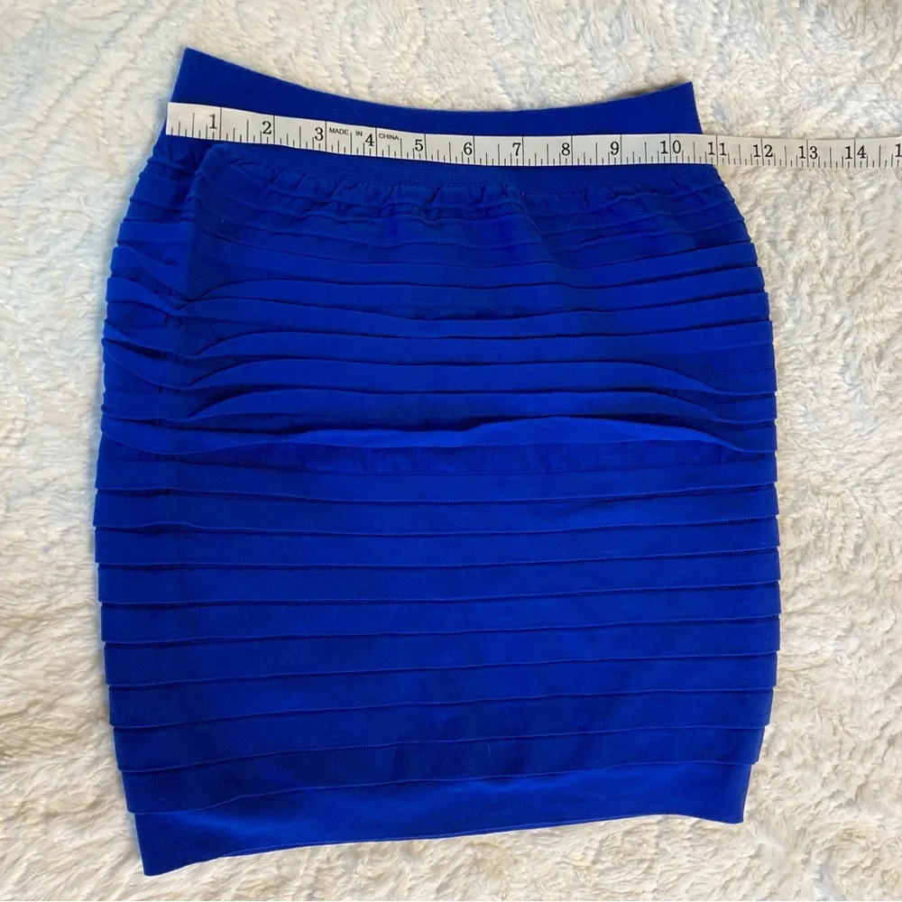 ROYAL Blue Pleated Bodycon Mini Skirt Size undefined - Image 4
