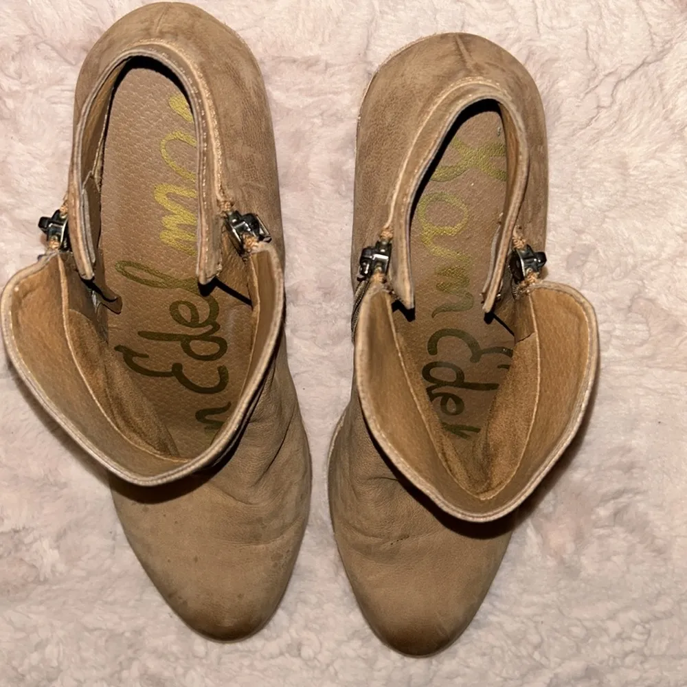 Size 10 shoes - Image 8