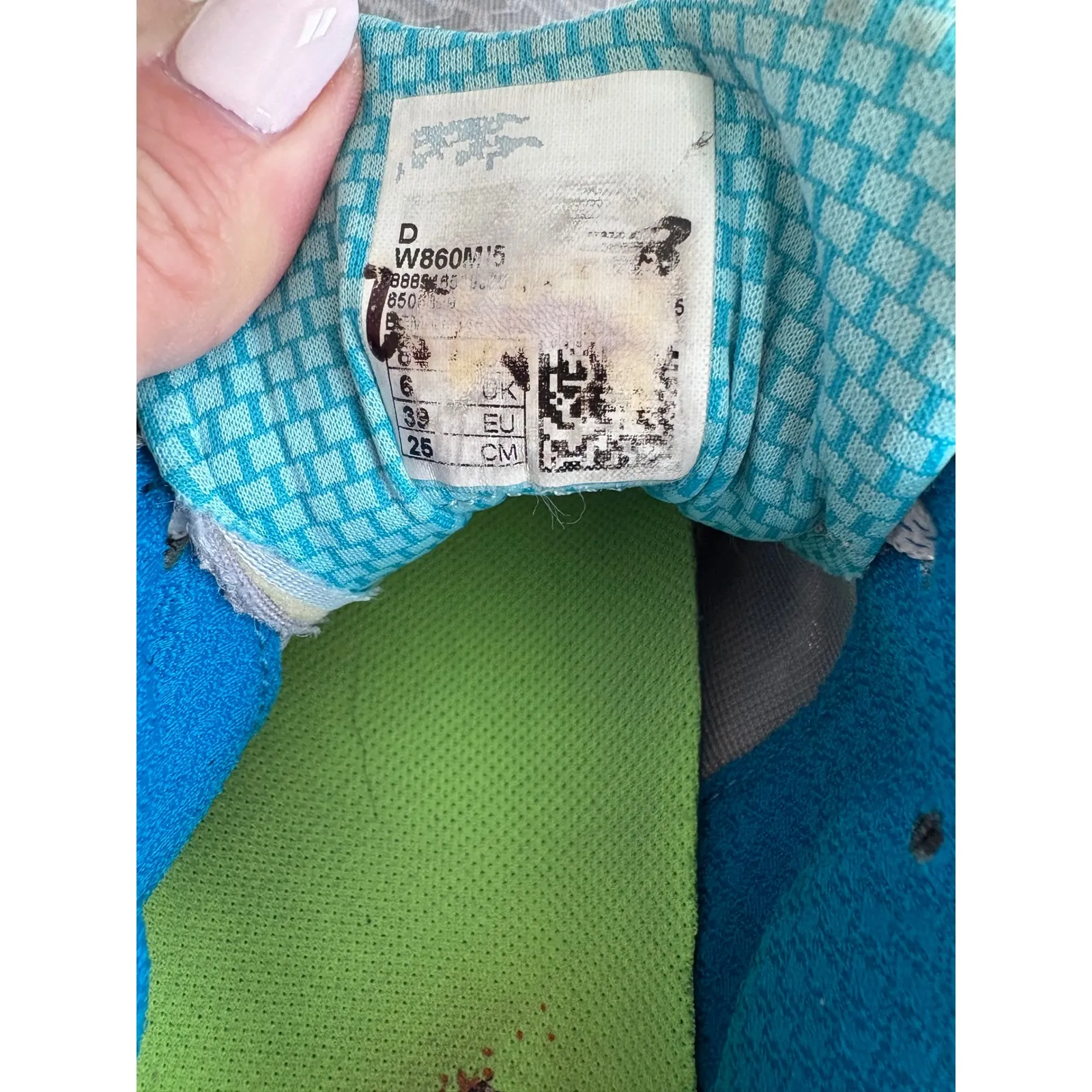 New Balance 860v15 Women's Running Shoes Silver Blue Cushioned Athletic Sneakers - Image 8