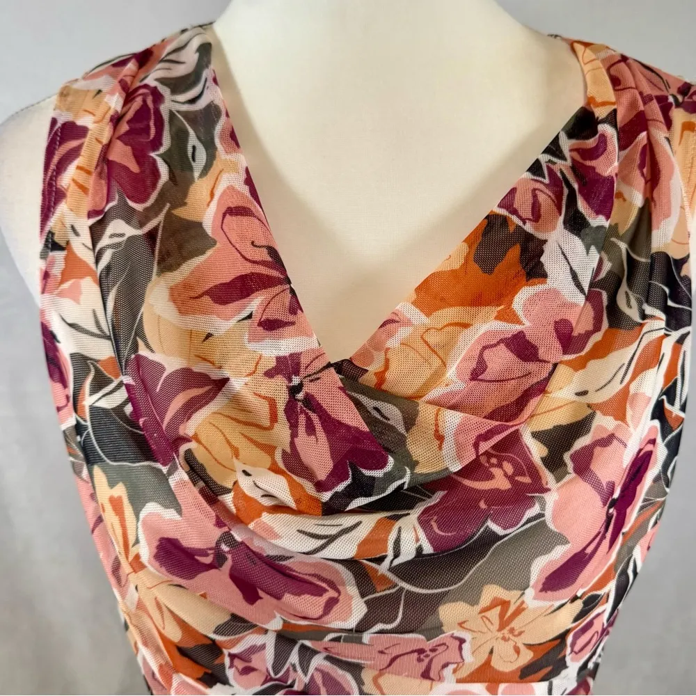 Cable & Gauge ruched lightweight mesh floral top size large - Image 2