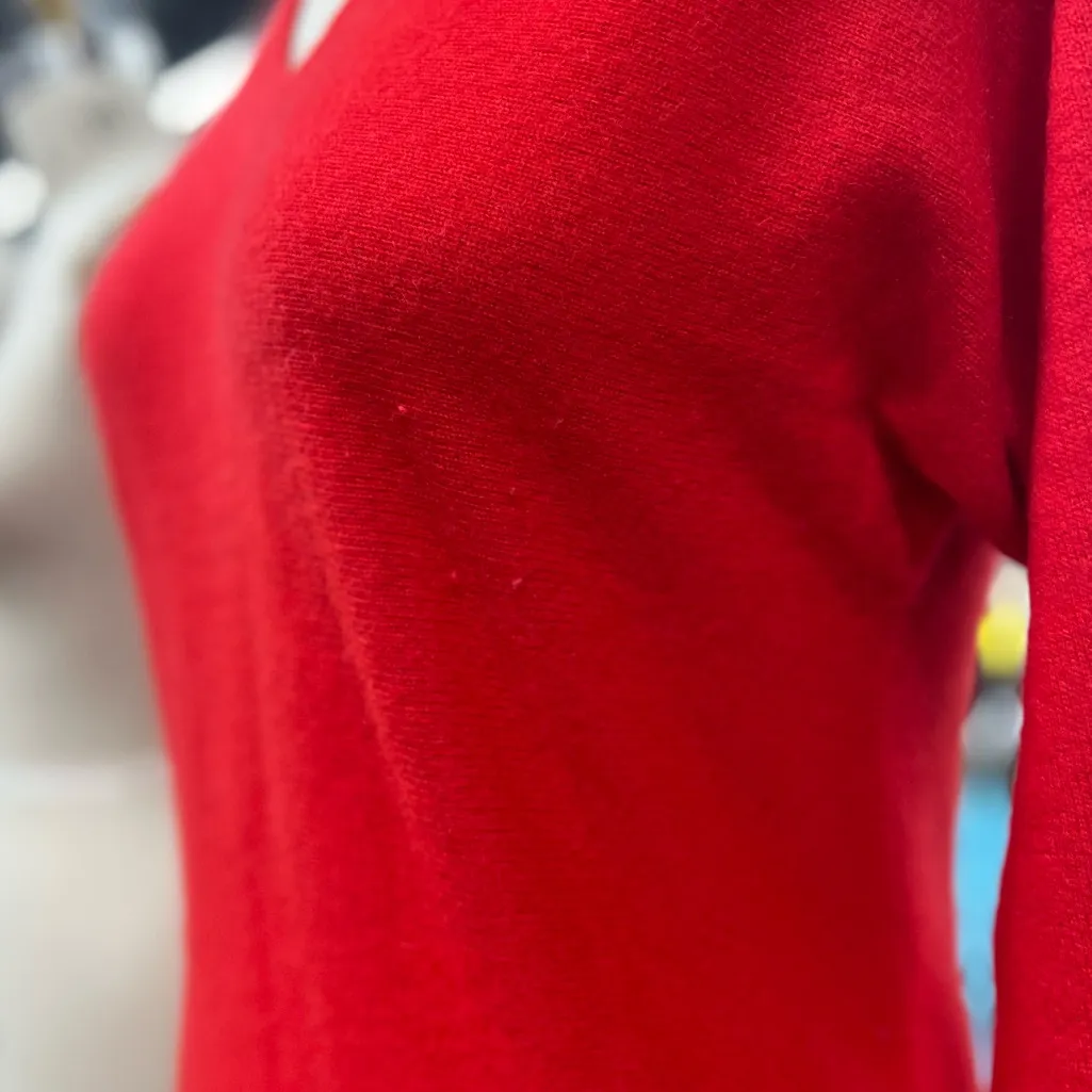 Tahari Cashmere Sweater M - Image 3