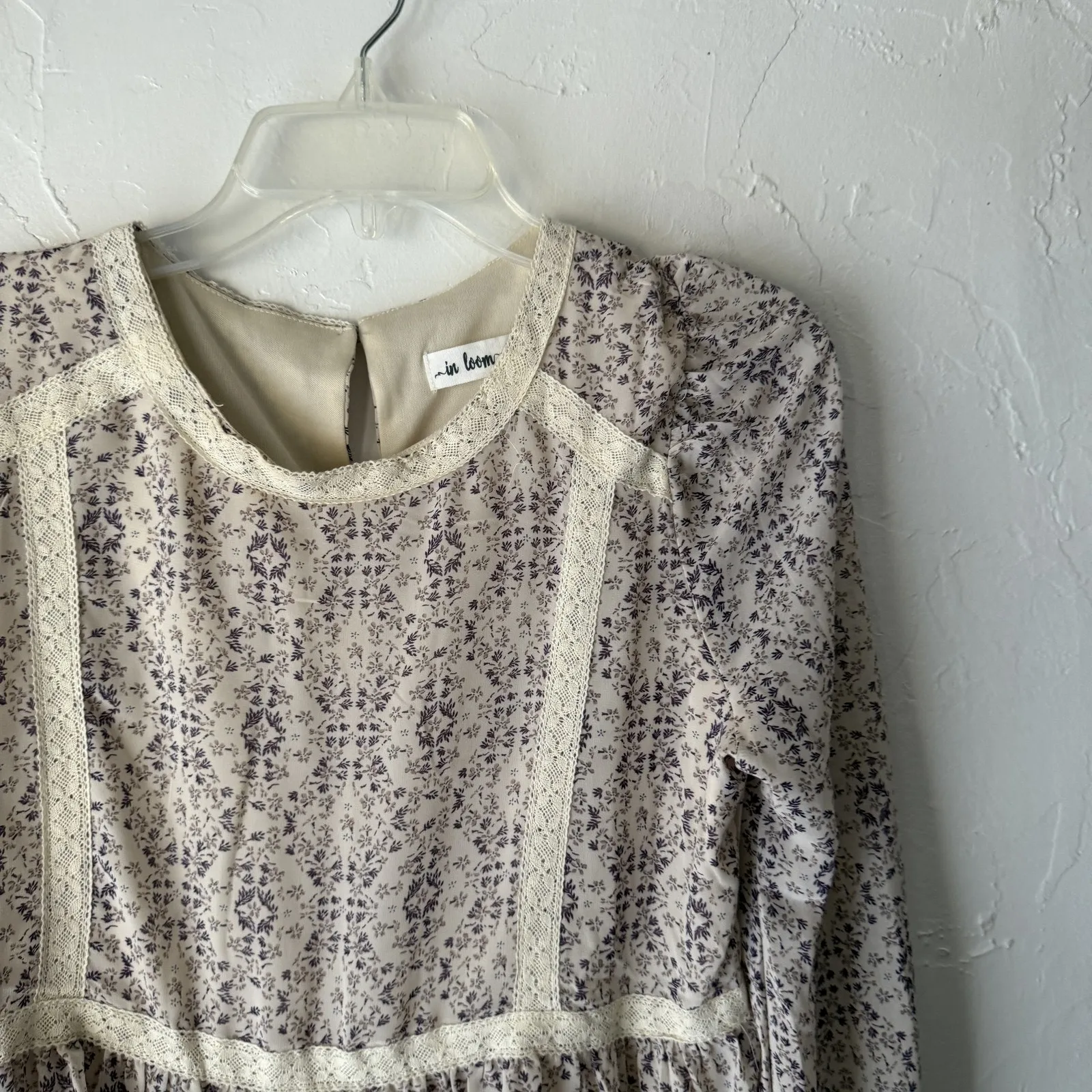 In Loom Blouse‎ Womens Small Purple Floral Long Sleeve Peplum Boho Lace Top - Image 2