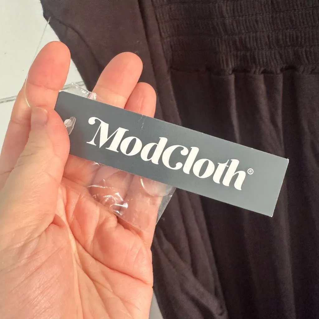 ModCloth Women’s Medium Black Rayon Jumpsuit New - Image 4