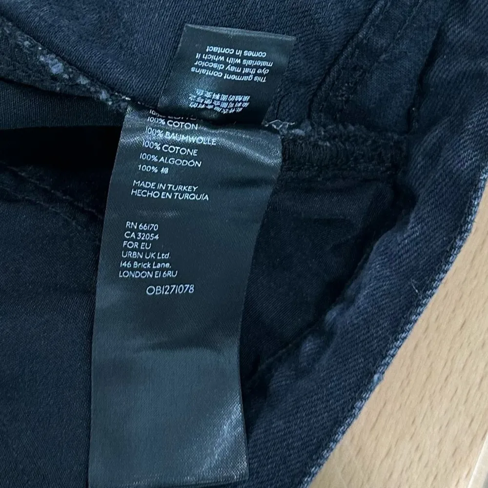 Free People We The Free Stove Pipe Jean In Black Out size 30 - Image 9