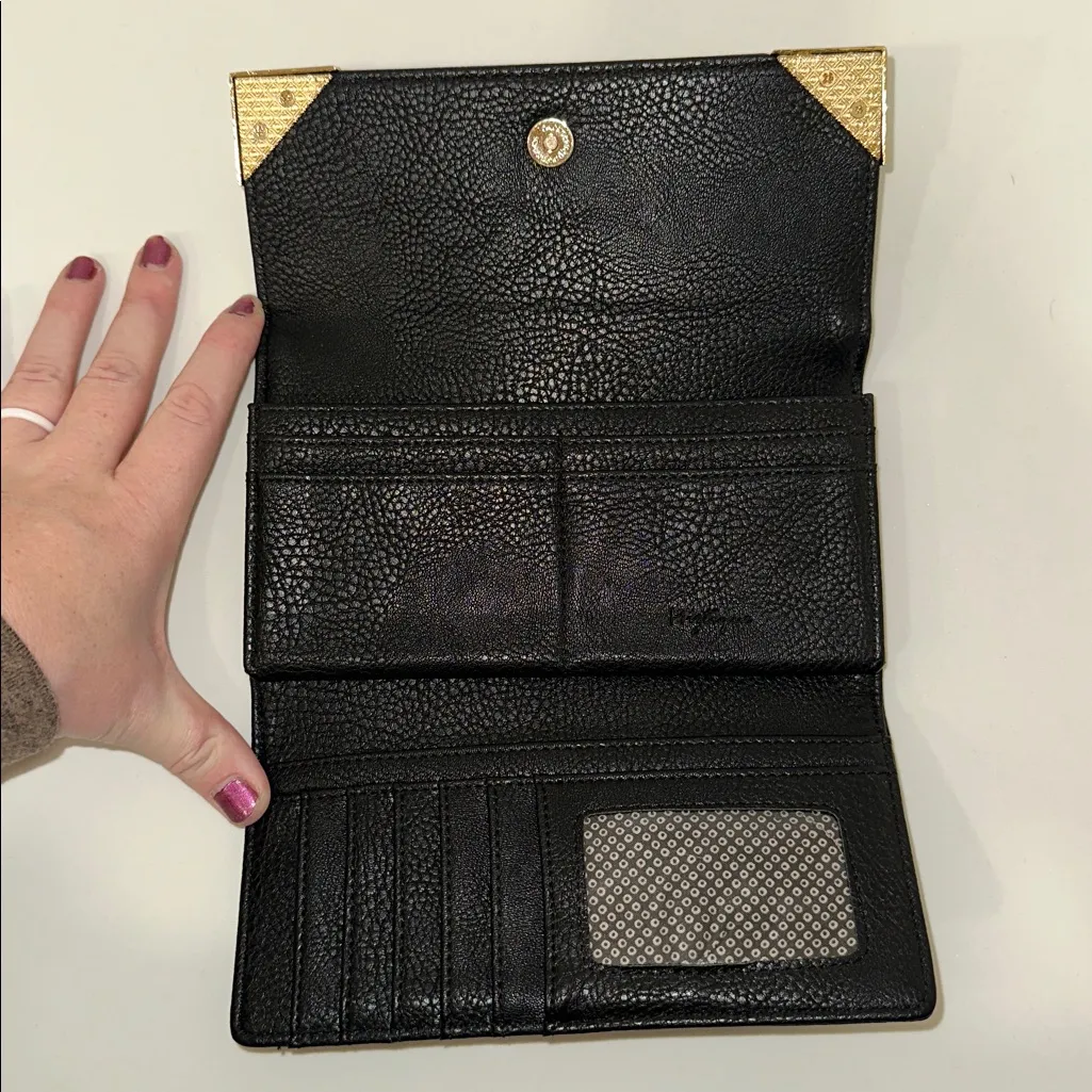 Faux leather clutch/wallet - Image 3