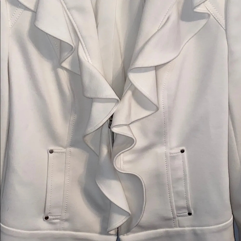 <HP> White House Black Market Ruffled White Jacket - Image 2
