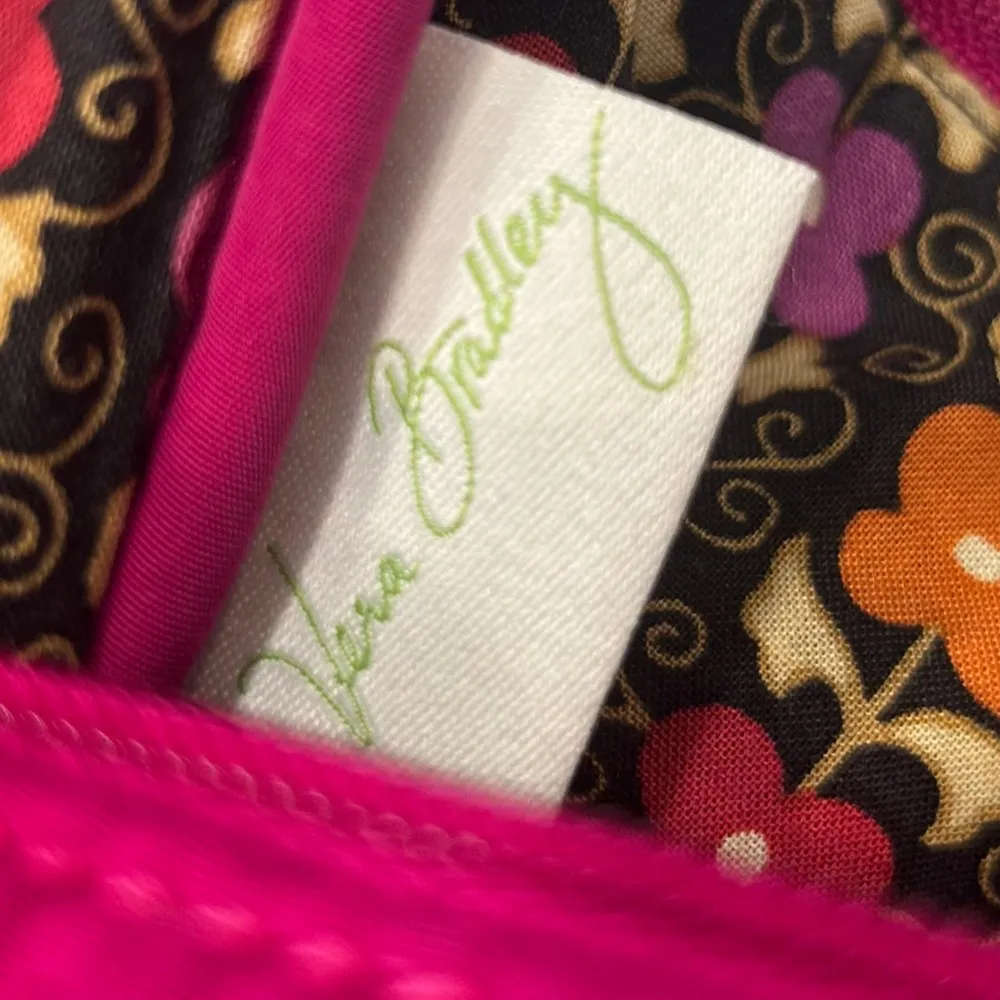 Vera Bradley Solid Pink Quilted Floral Inside Lining Purse Bag - Image 4