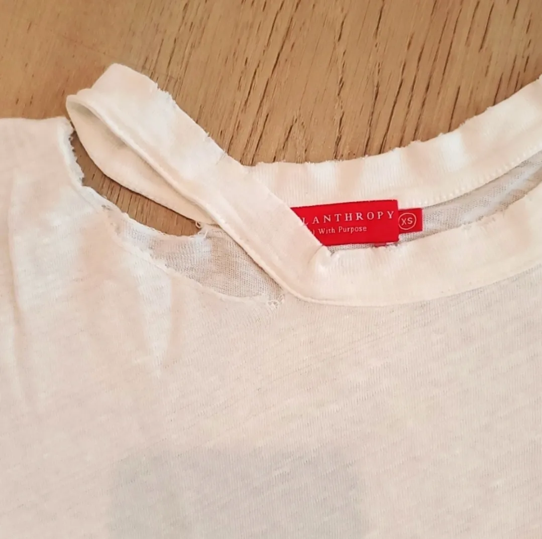 n:philanthropy  Zander You Make Me Smile Cutout Crewneck Tee - Image 5