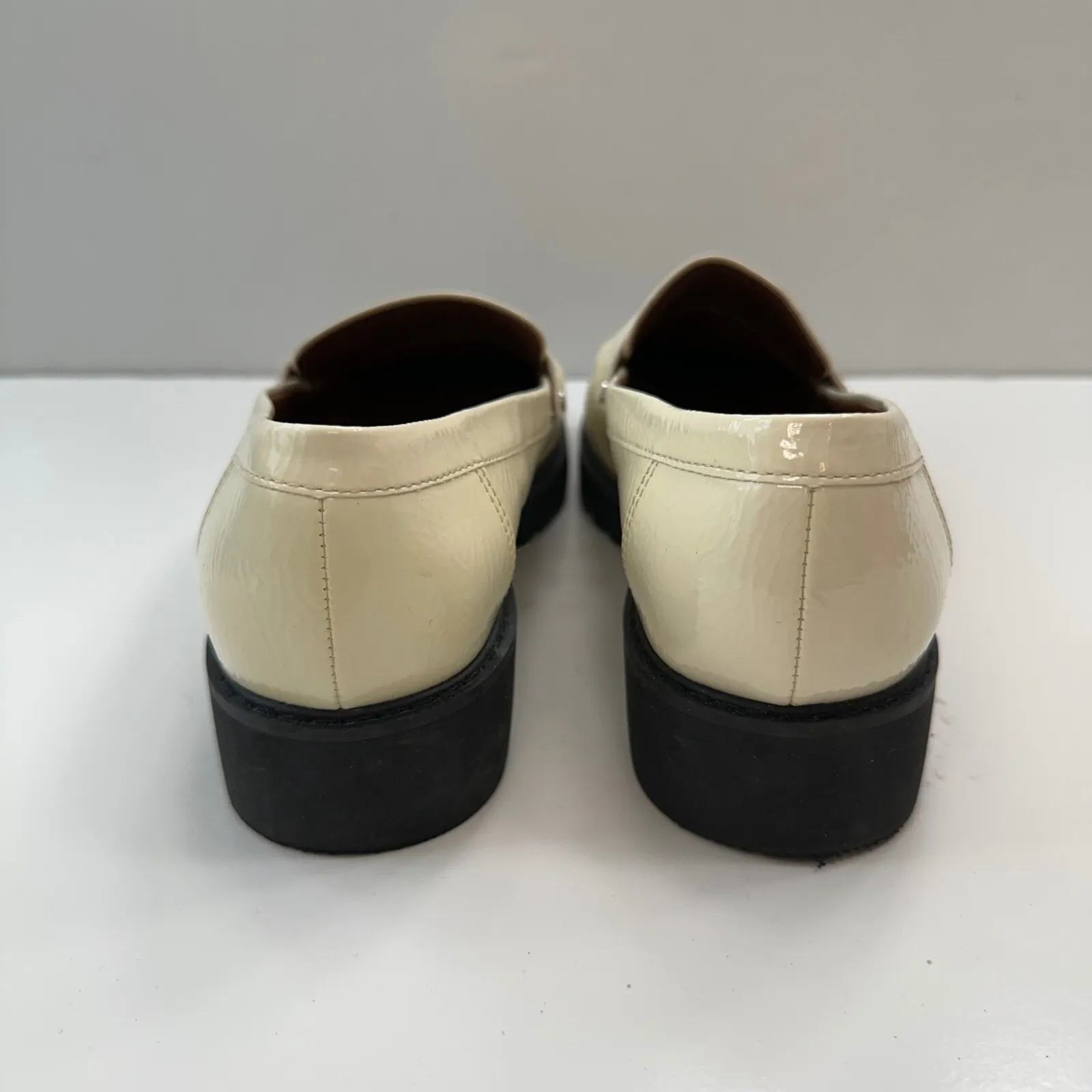 Franco Sarto Cassandra Loafers Lug Sole Platform Patent Leather Cream Women  7.5 - Image 4
