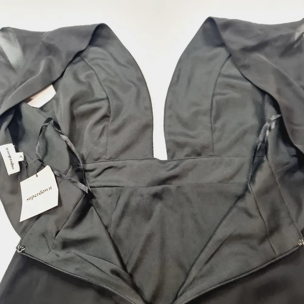 Superdown Harlow Mini Dress in Black Small - Image 10