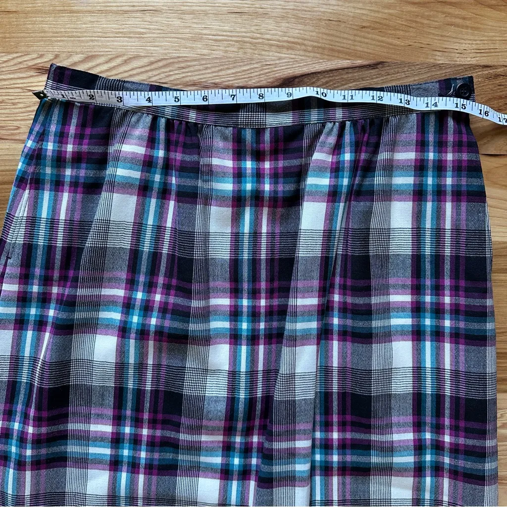 Pendleton Vintage 100% Pure Virgin Wool Plaid Pleated Skirt Sz 12 Purple/Black - Image 12
