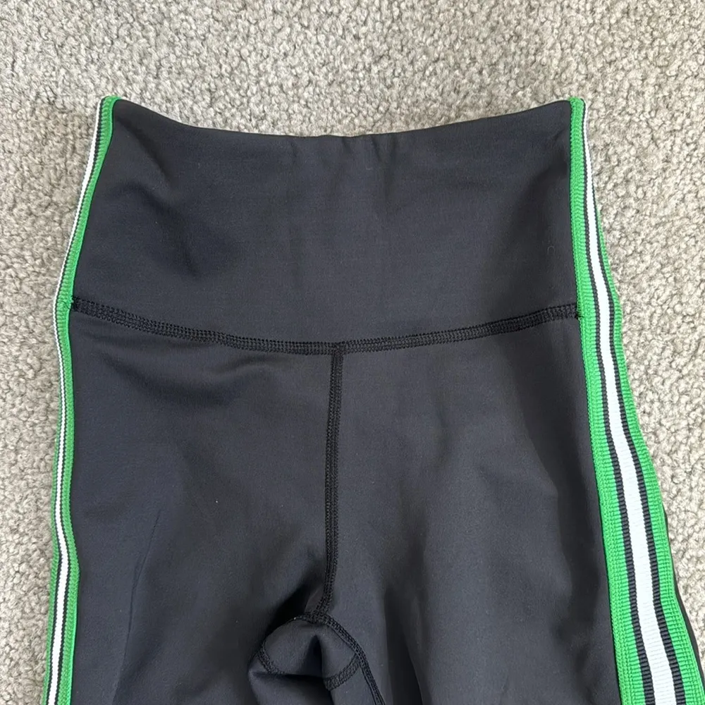 IVL Collective HYDRALUX STRIPED LEGGING high waisted black green stripes Size 2 - Image 4