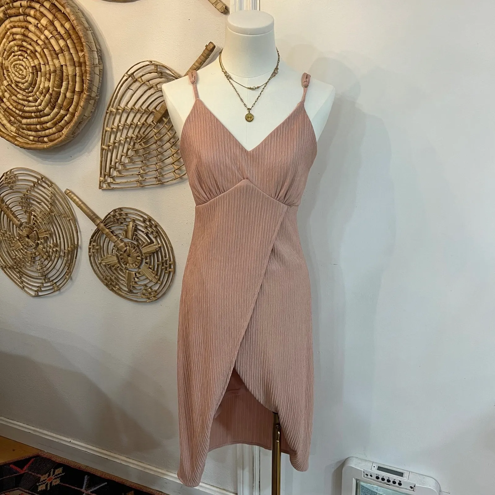 Vintage Lulus Blush Pink Pleated Wrap Midi Cocktail Dress Slit Formal Wedding M Size M - Image 3