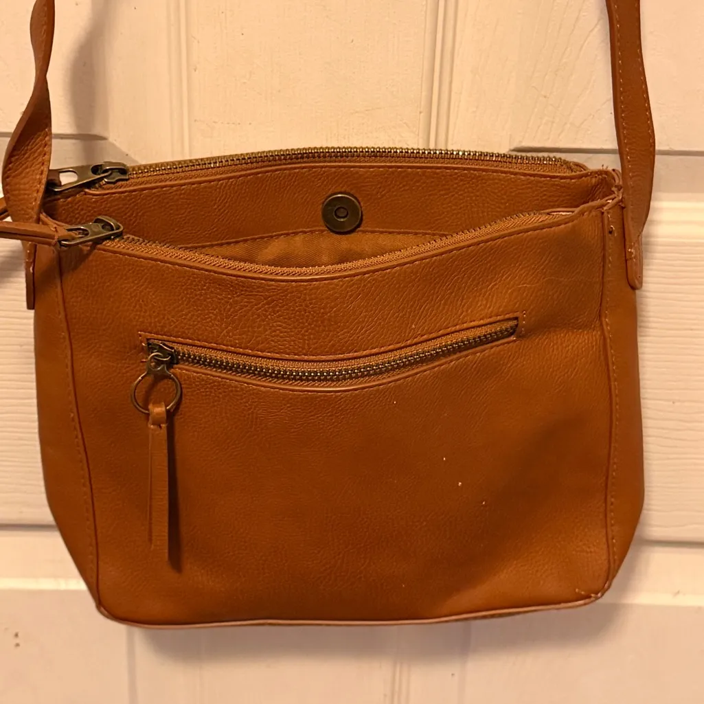 Universal Thread Brown Purse nwot - Image 2