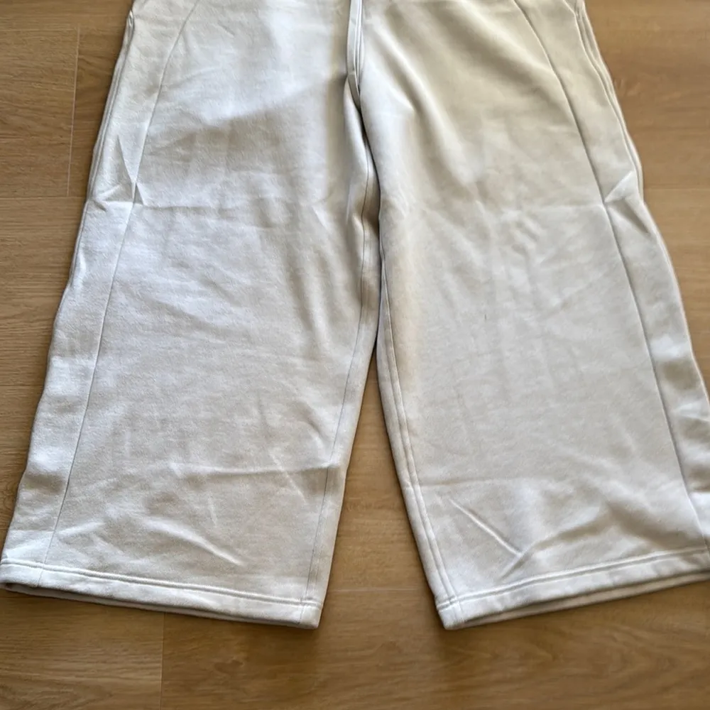 Lululemon Scuba Wide Leg- Mojave Tan - Image 3