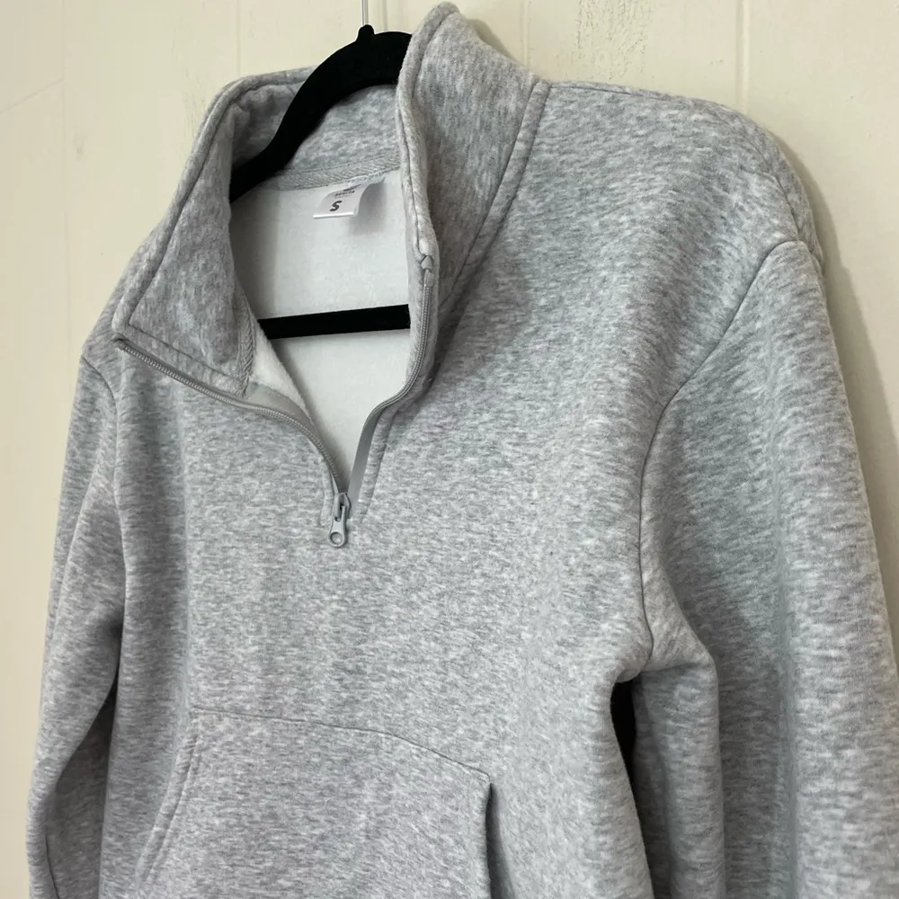 Senita Athletics Hailey Crop Quarter Zip Pullover Grey Fleece Lined ~ Size Small - Image 4