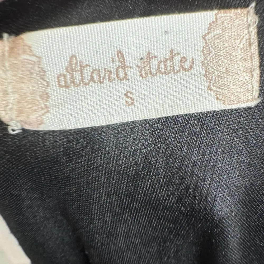 long sleeve black lace surplice top romper size small - Image 7