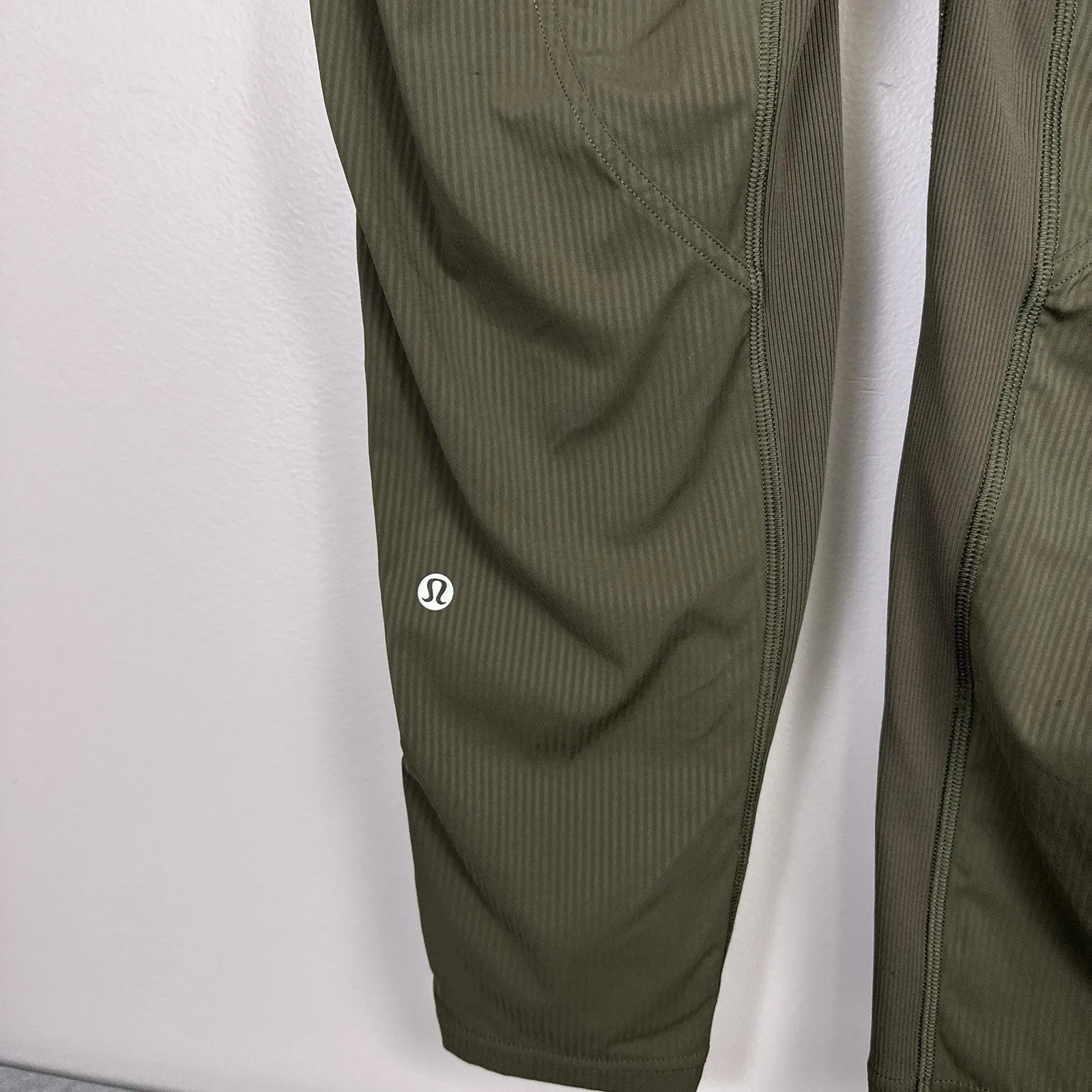 Lululemon Dance Studio Pants Dark Olive Pinstripe Size 4 Drawstring Ankle 25" - Image 6