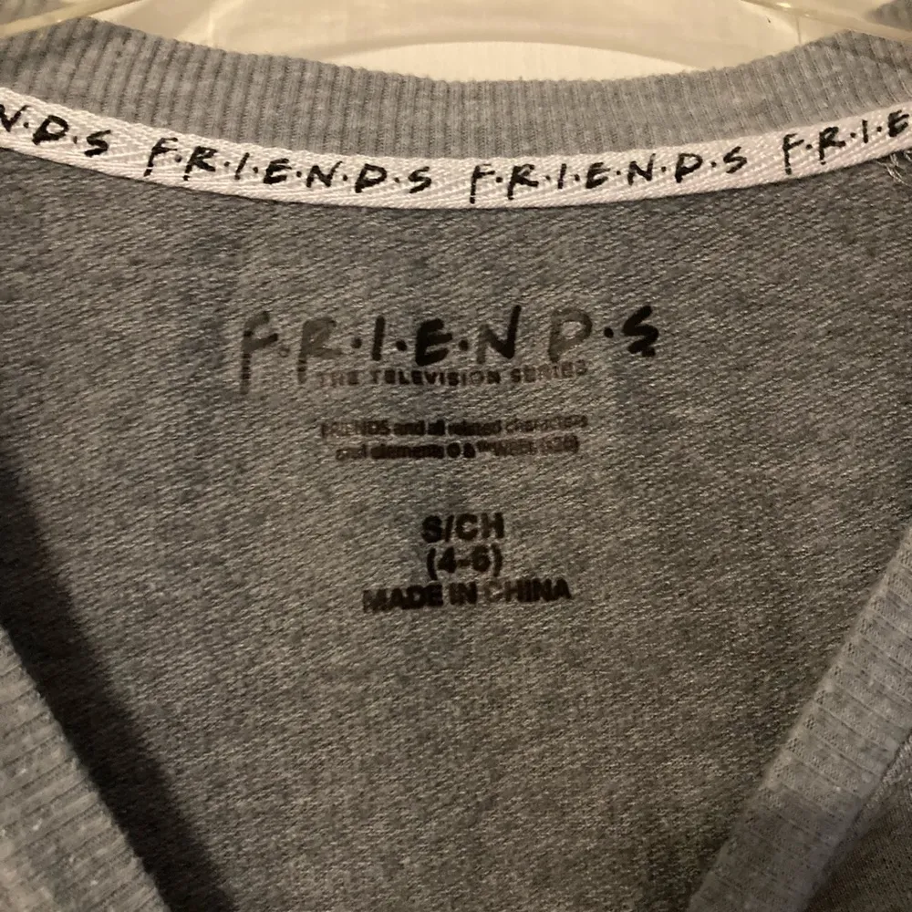 FRIENDS TV SHOW Gray Sleepwear/Daywear Cozy Long Sleeve T - Image 4