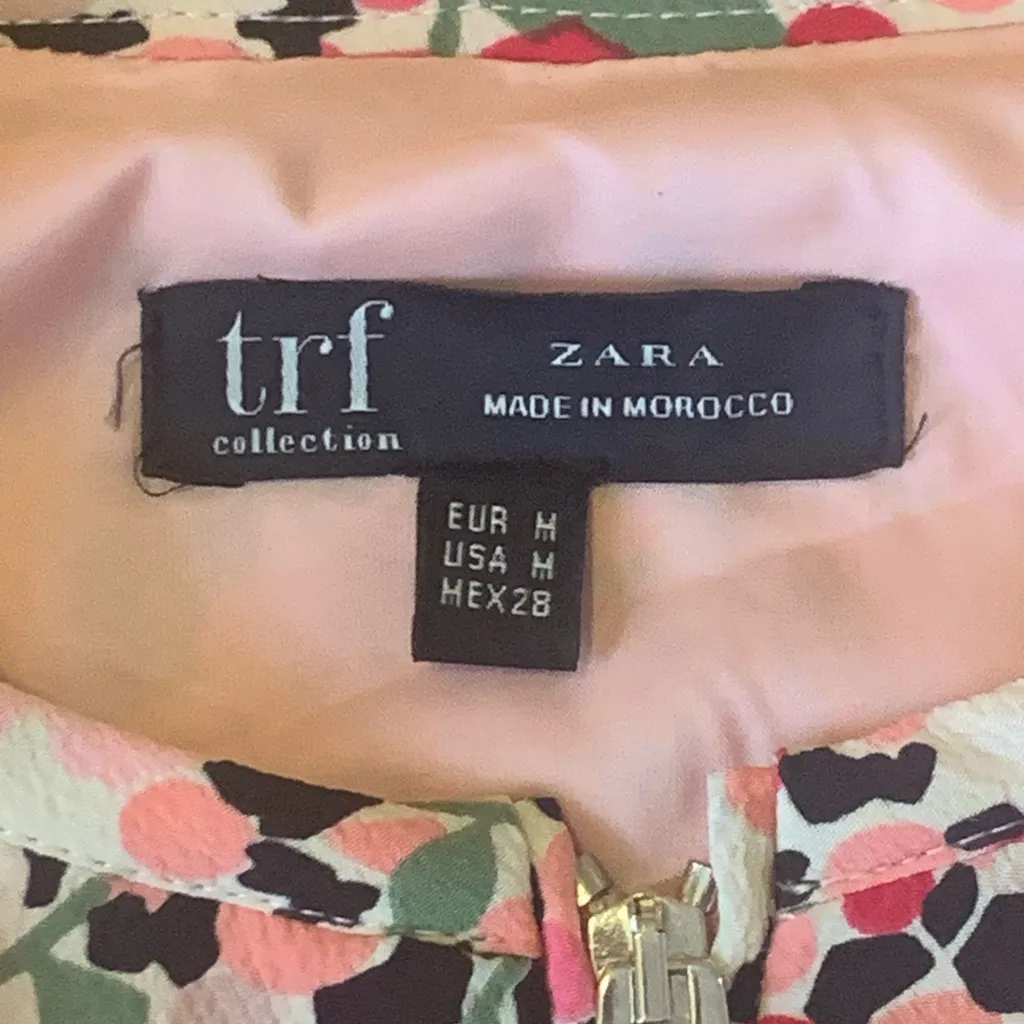 Zara Pink and Green Patterned Jacket trf collection - Image 2