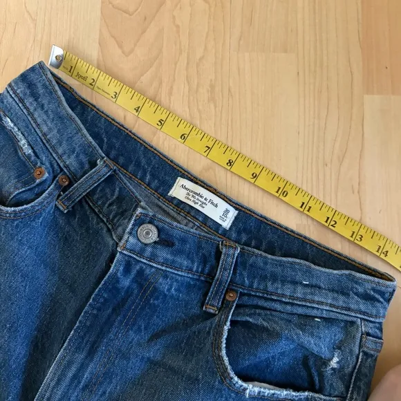 ABERCROMBIE & FITCH 90s Straight Ultra High Rise Jeans Size 10/30 Short‎ - Image 6
