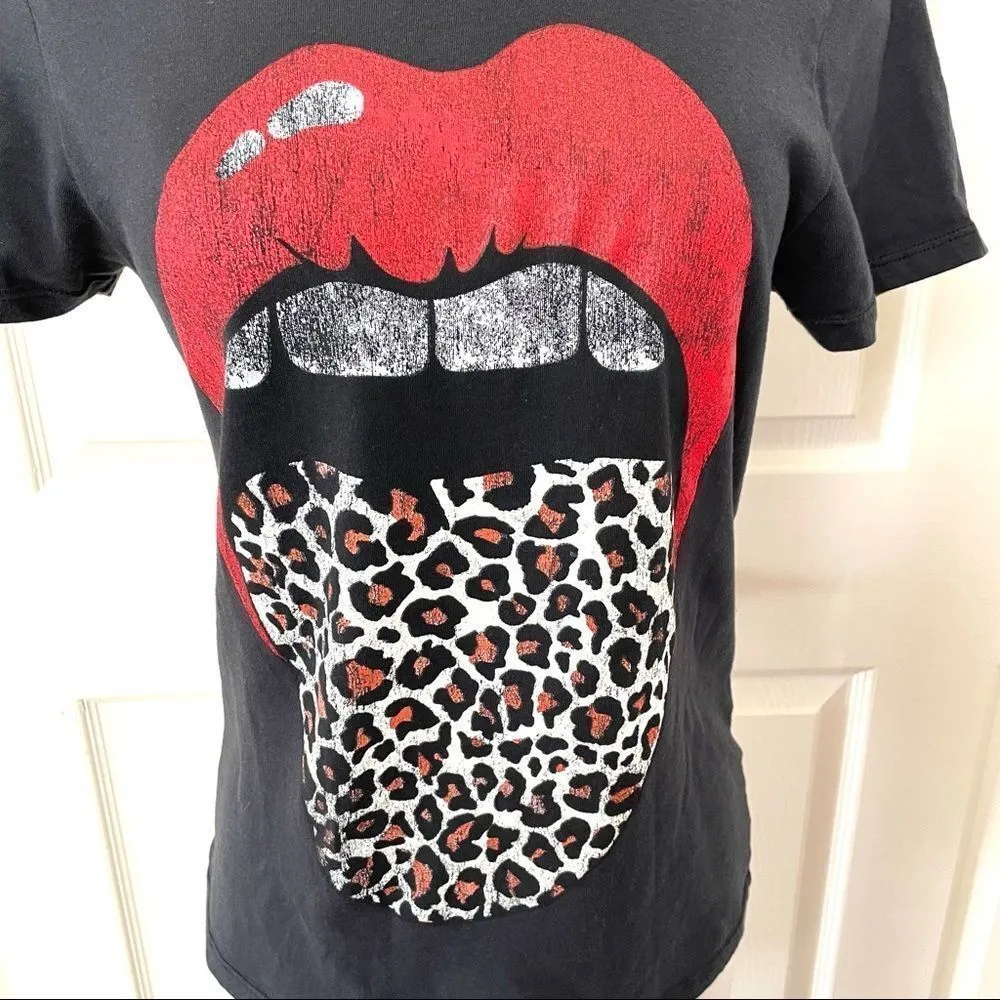 Prince Peter Collection black leopard tongue short sleeved graphic T shirt - Image 14