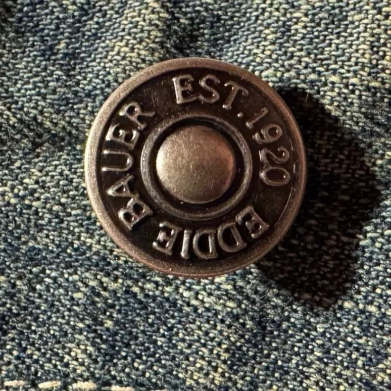 Eddie Bauer True Vintage L  90's 100% Cotton Denim Distressed Trucker Jacket - Image 11