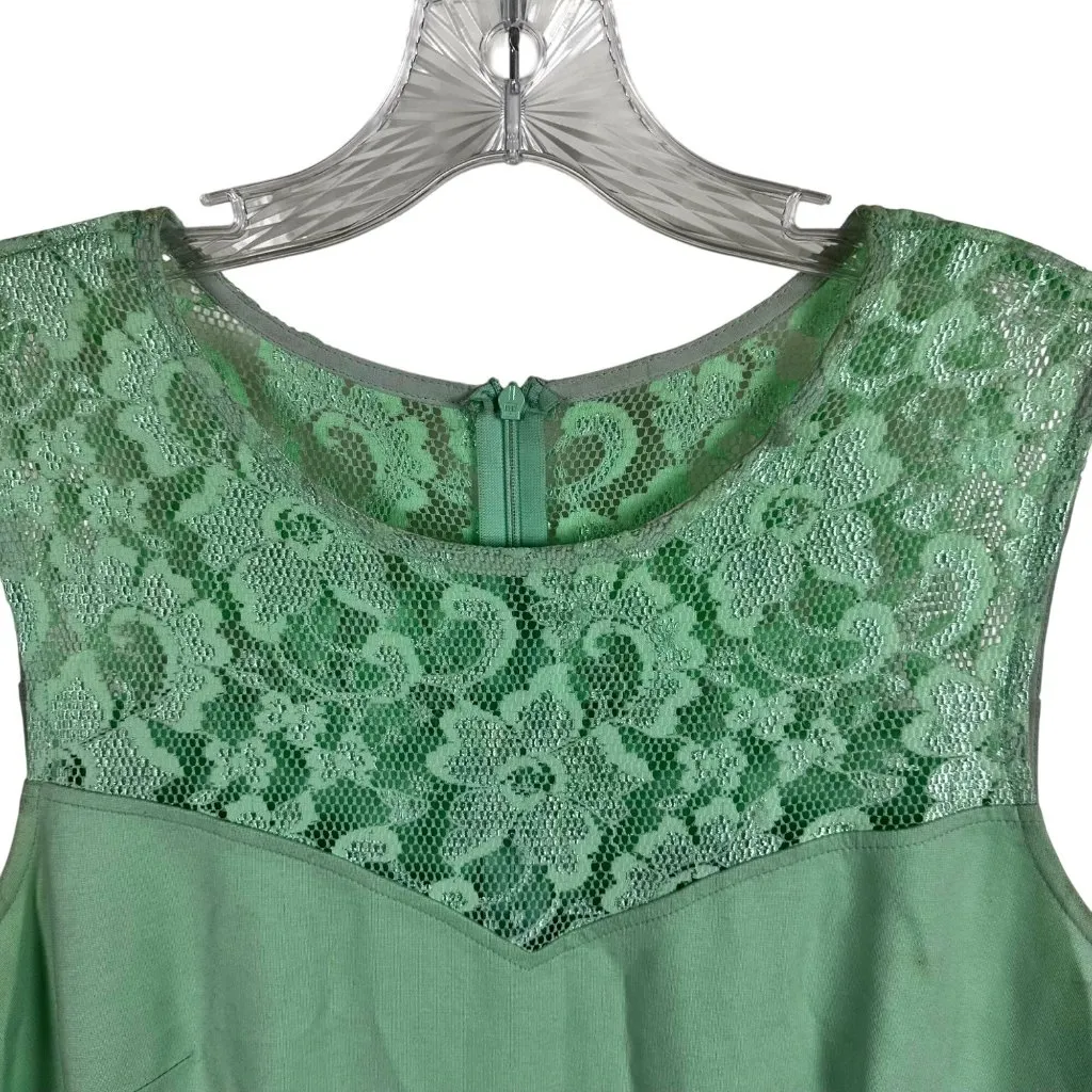 Brand Size XL Womens Sleeveless Green Dress With Lace Yoke & Flared Skirt - Image 2