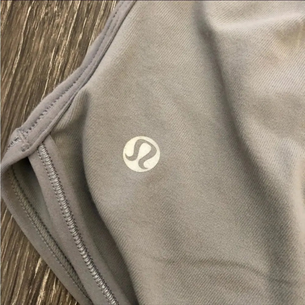 Lululemon Grey Workout Gym Shorts 2 XS - Image 5