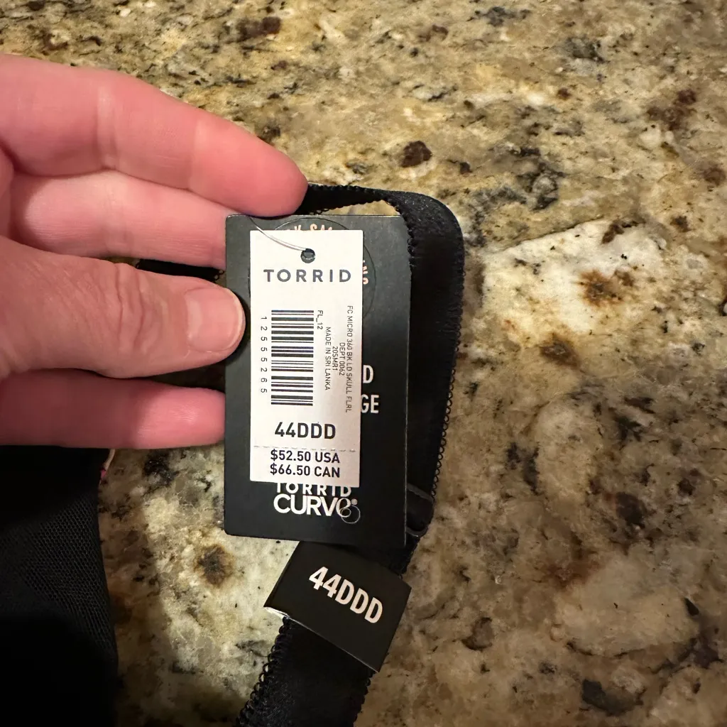 NWT Torrid Curve Lightly Lined Full Coverage Balconette 44DDD Black Skull Bra Size undefined - Image 6