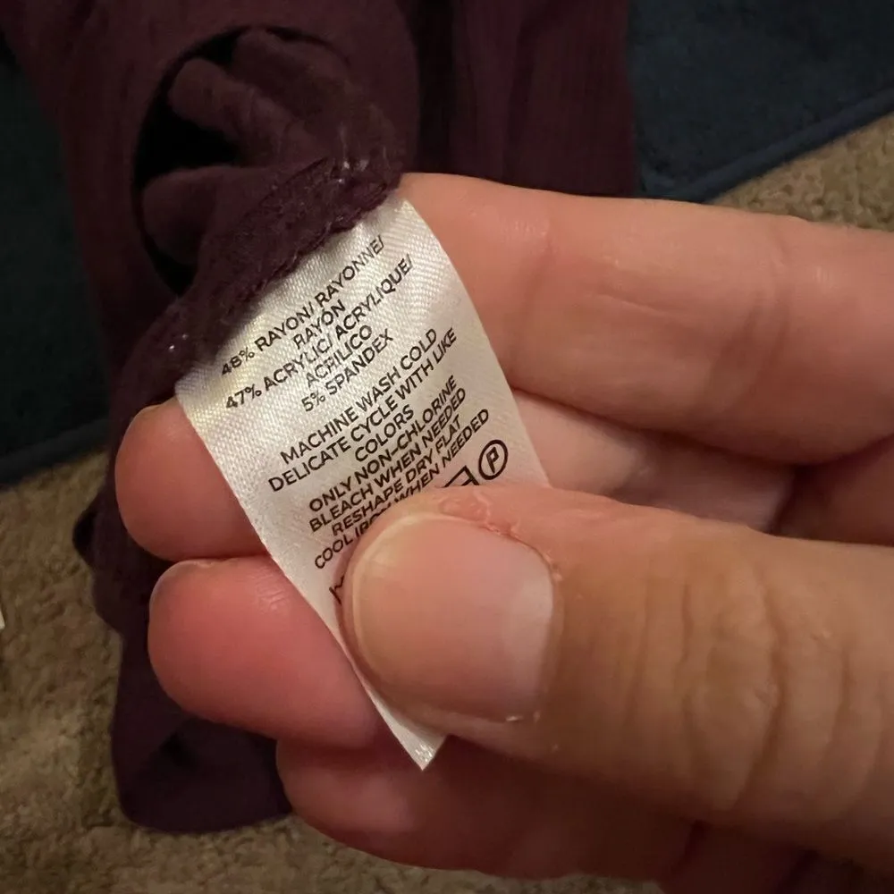 Lou & grey small purple top - Image 6