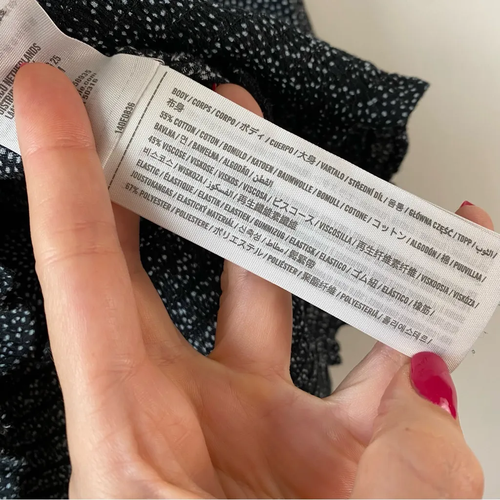 Abercrombie & Fitch Dot Print Smocked Puff Sleeve Top Black‎ S - Image 3