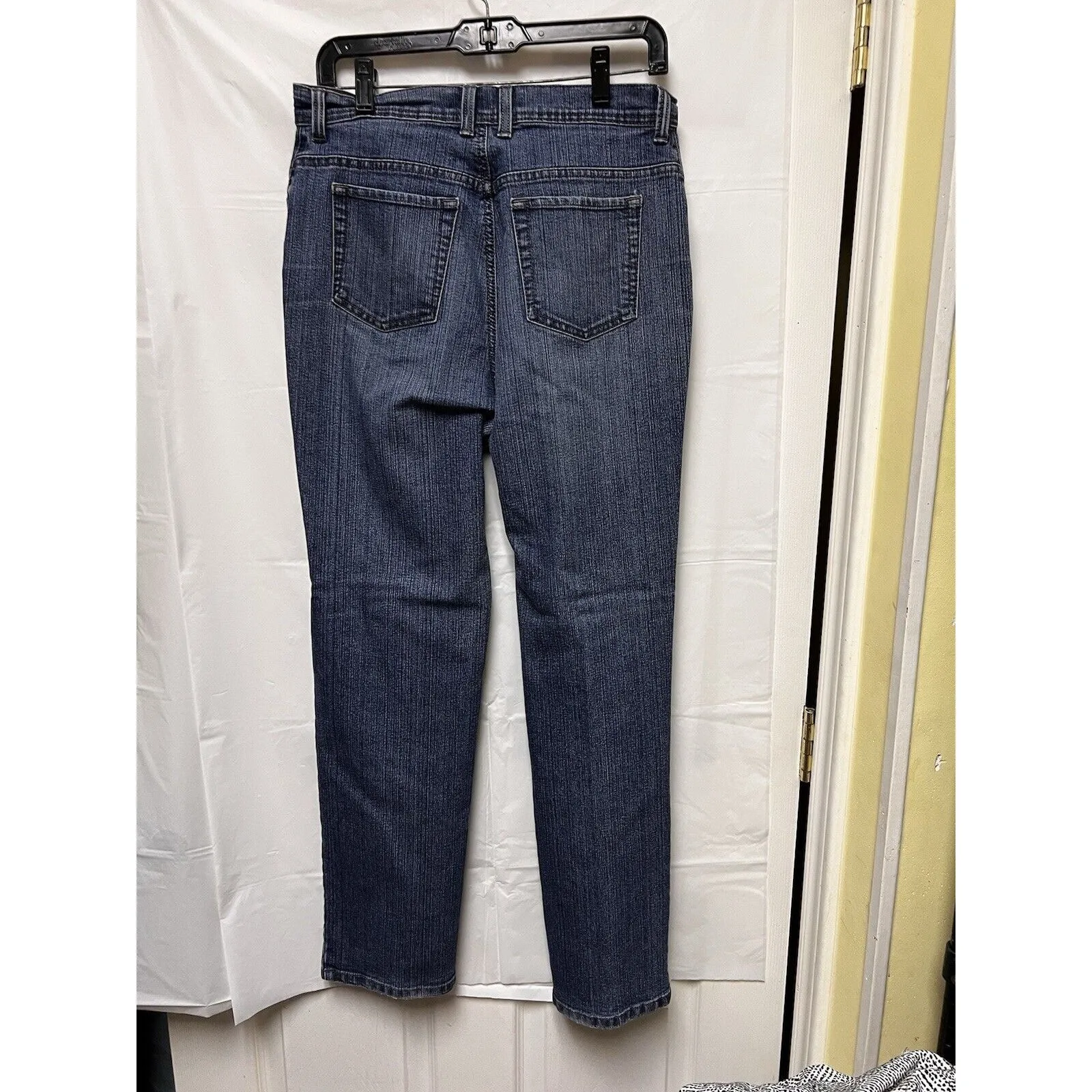 BDE Gloria‎ Vanderbilt Jeans Women’s Size 10 Blue Distressed High-Rise Straight - Image 6