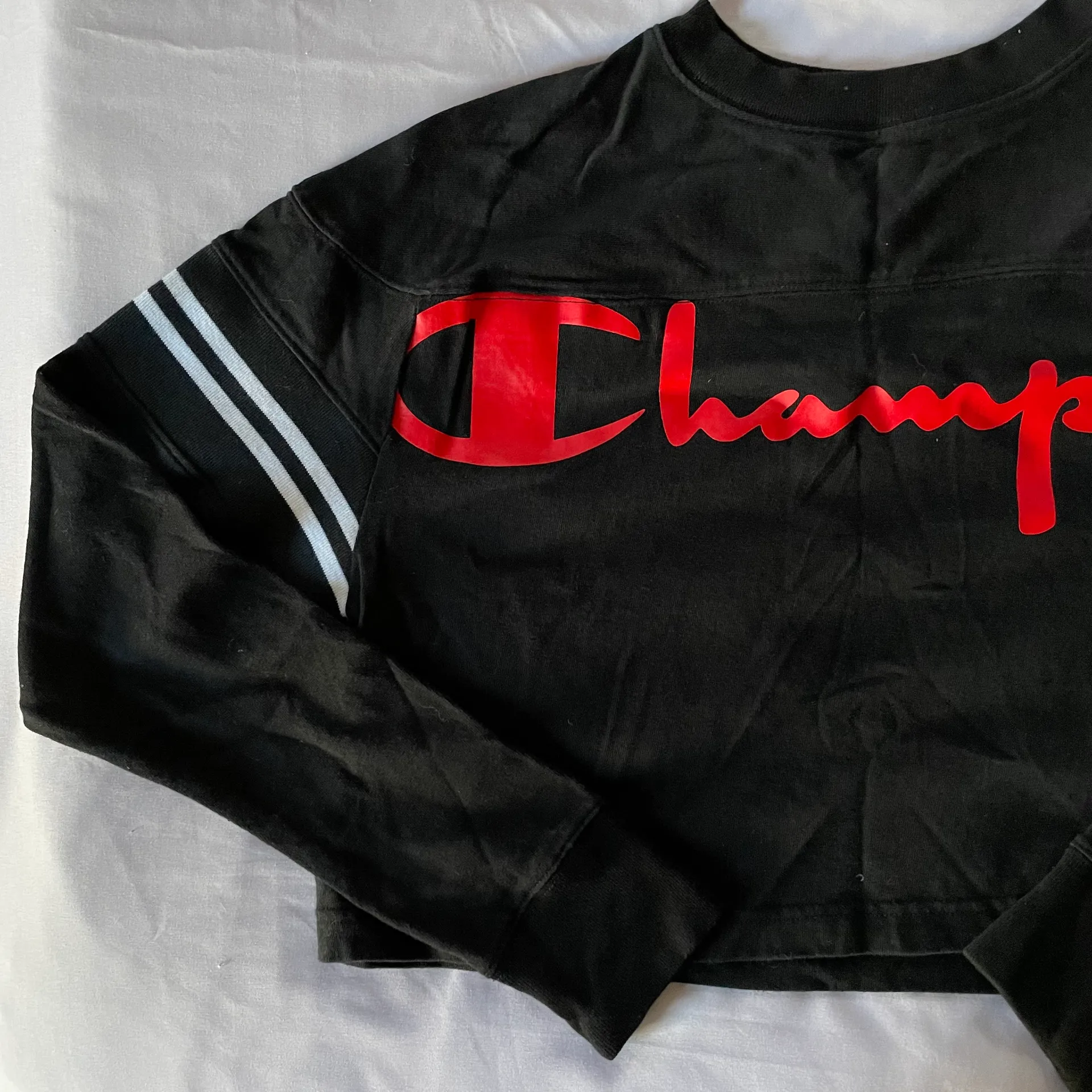 Crop Top Sweater - Image 3