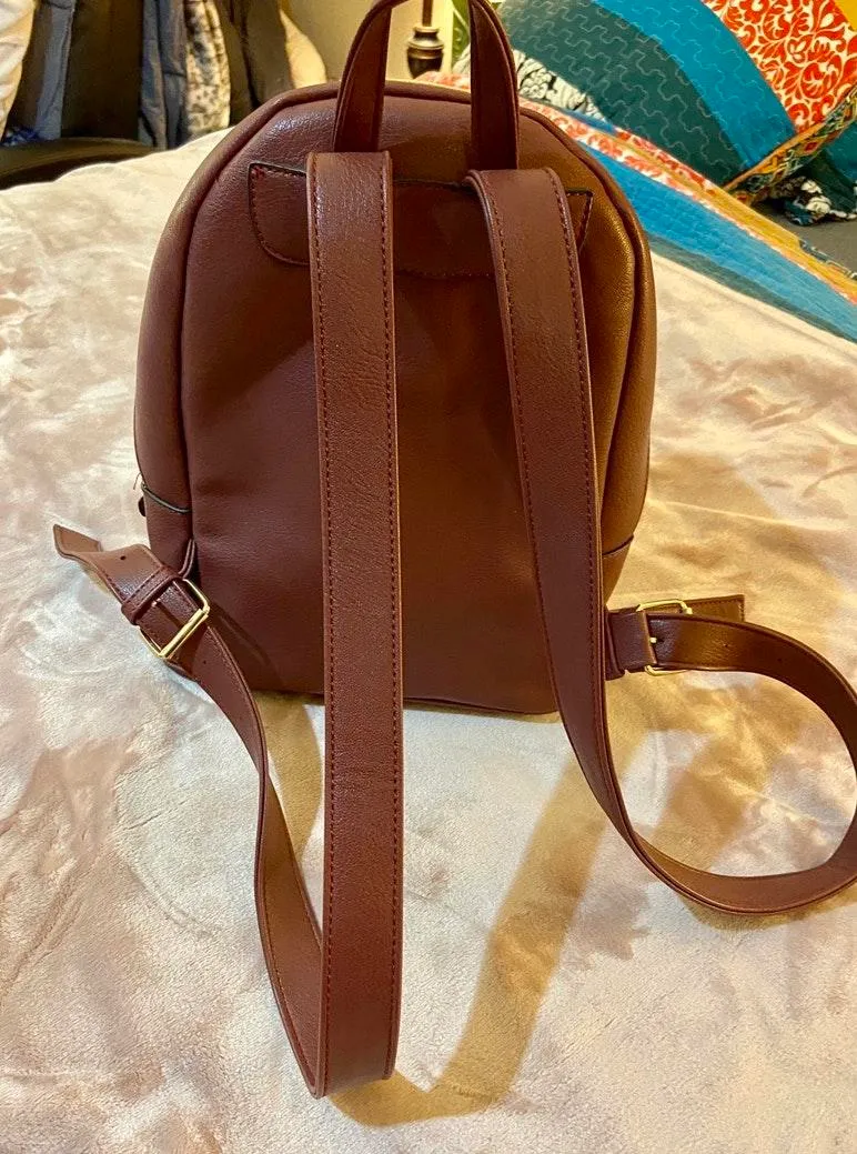 G.H. Bass & Co. Bass Backpack - Image 2