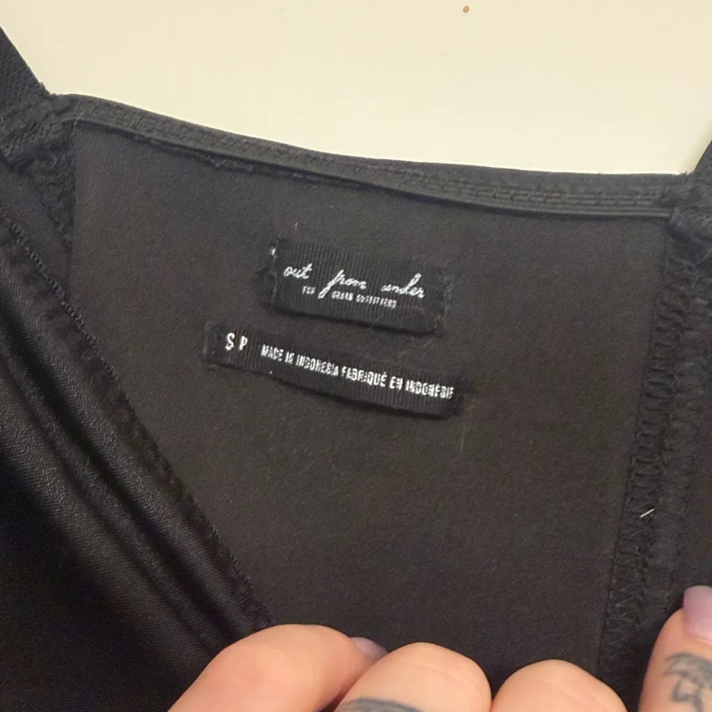 Urban Outfitters Black Corset Structured Bodysuit - Image 9