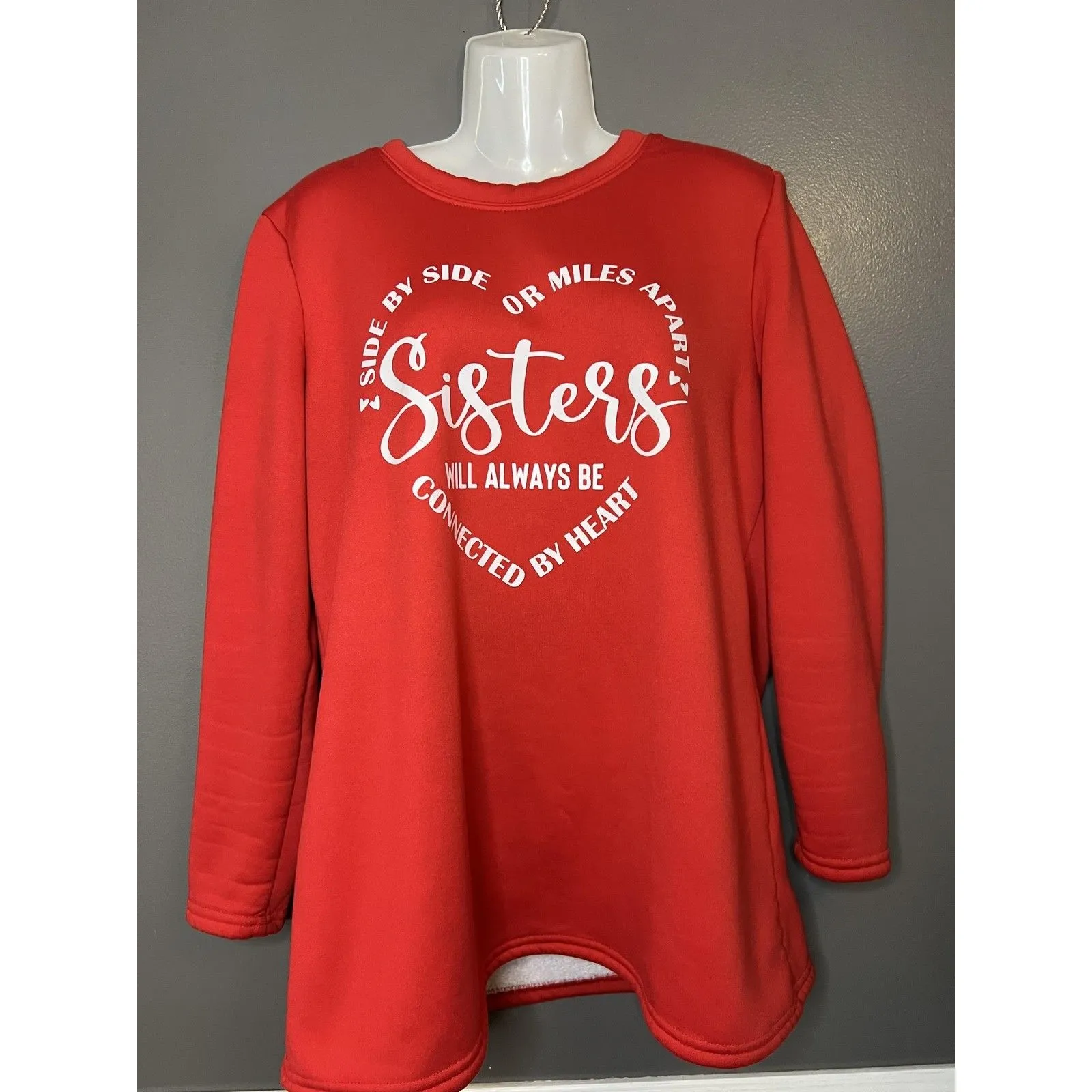 LILICLOTH Shirt Womens Large Red Sisters Connected By Heart Graphic Tunic Top - Image 2