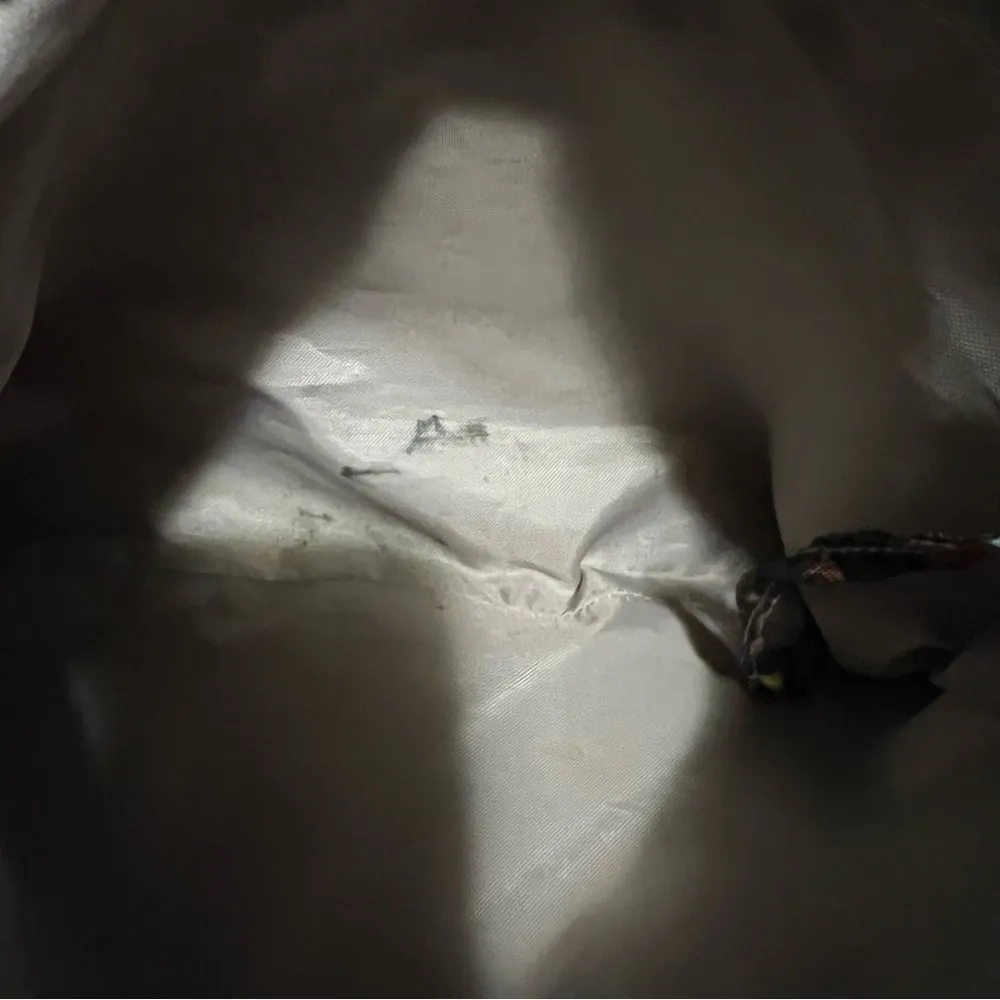 Kipling Alvar Abstract Art Splatter Paint Colorful Multi Pocket Crossbody Purse - Image 7